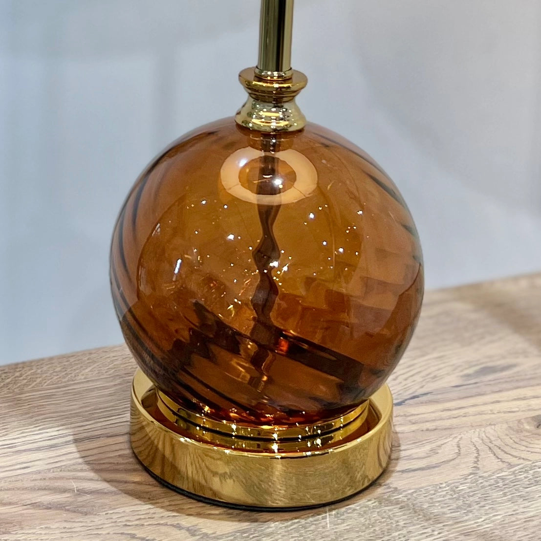 Stolna lampa Amber
