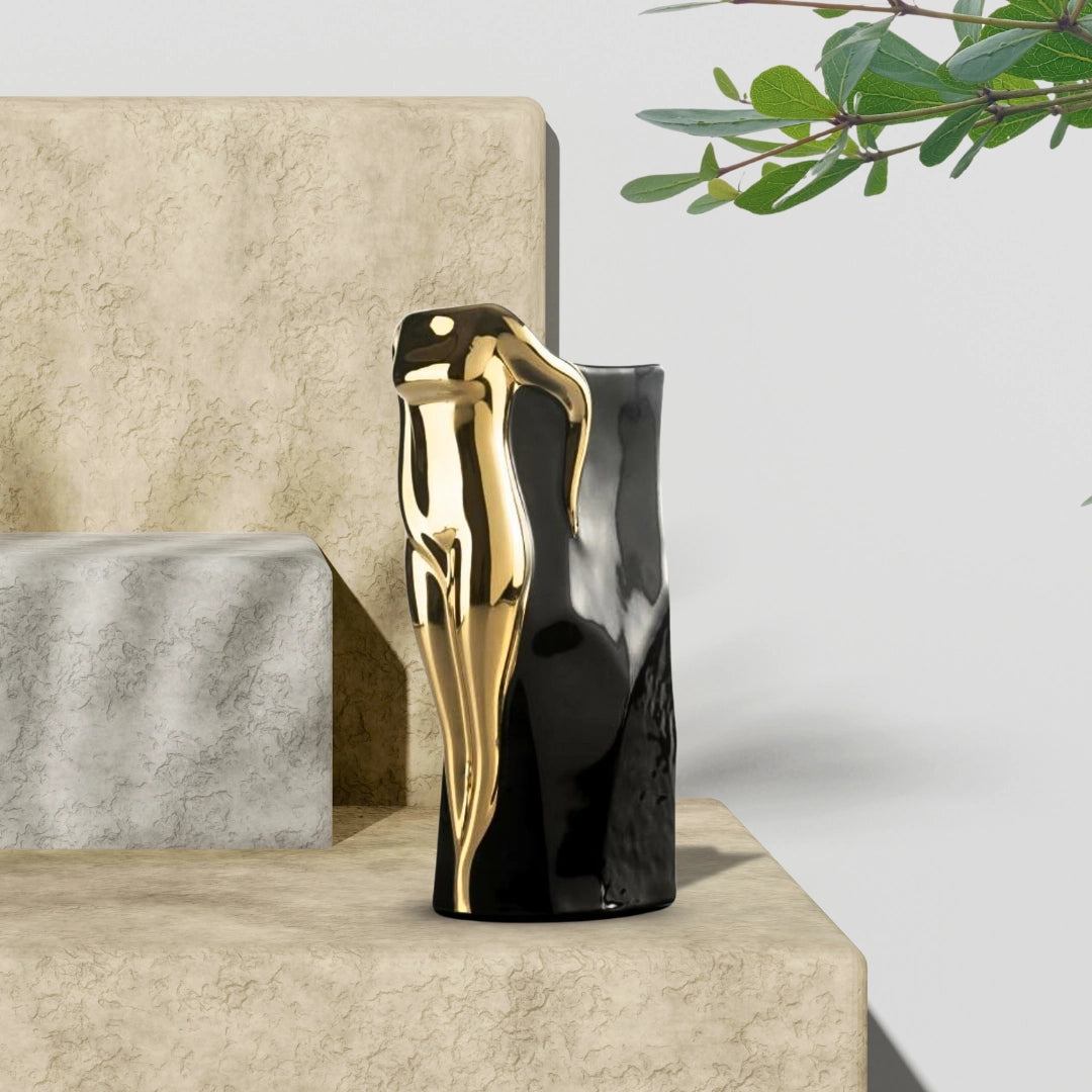 Ukrasna vazna Noir Muse