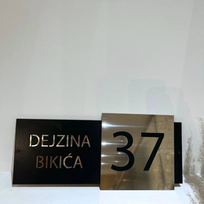 Metalna adresa iz tri dijela inox ploca