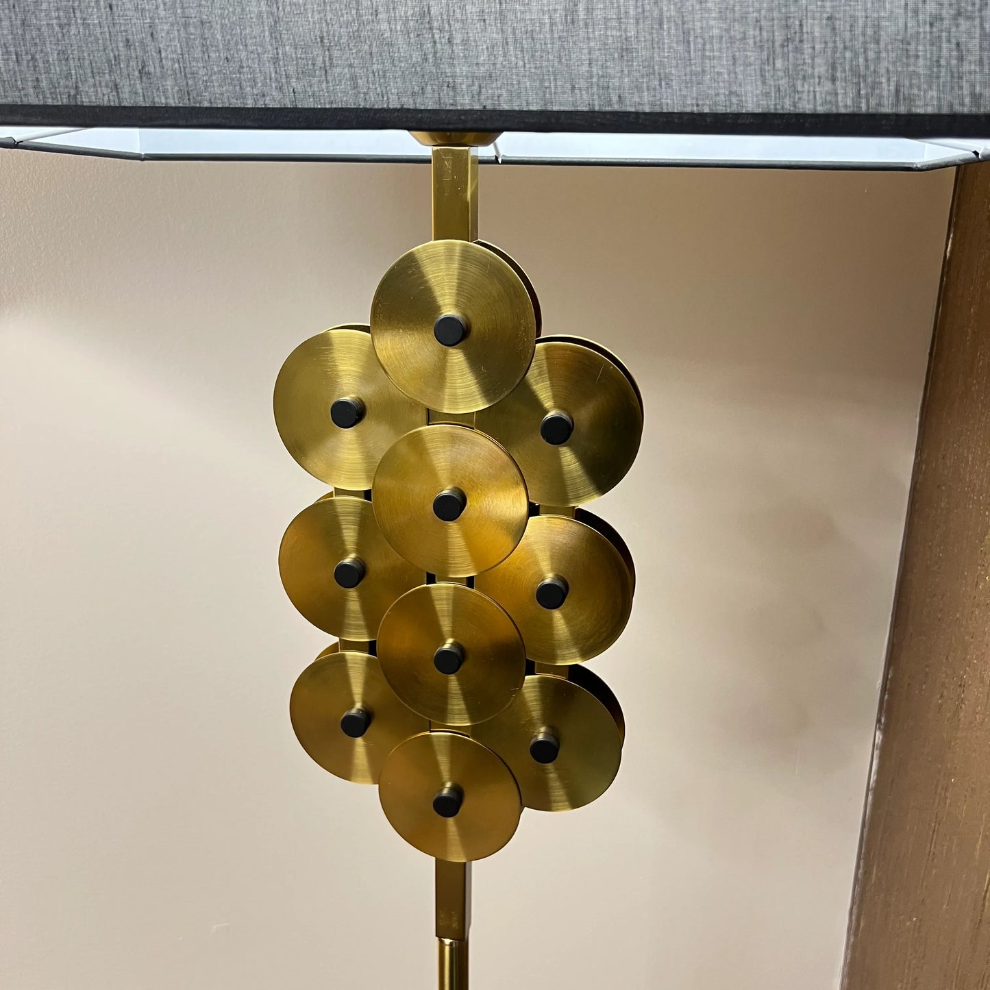 Podna lampa Aurum Grande